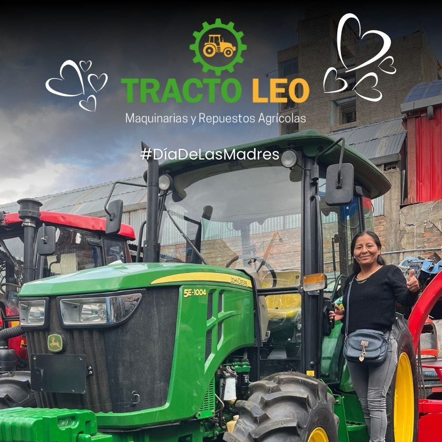 Tractor potente en el campo